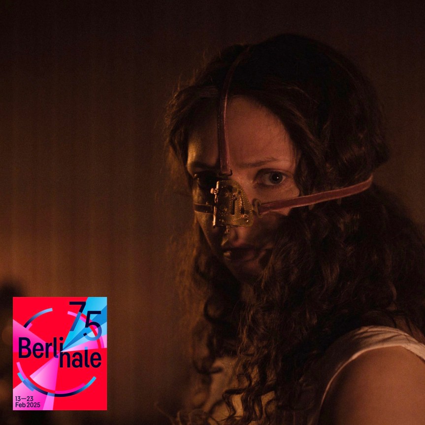 THE UGLY STEPSISTER: Tek Gözlü Kikloplar İki Gözlülere Hayran Kalırken