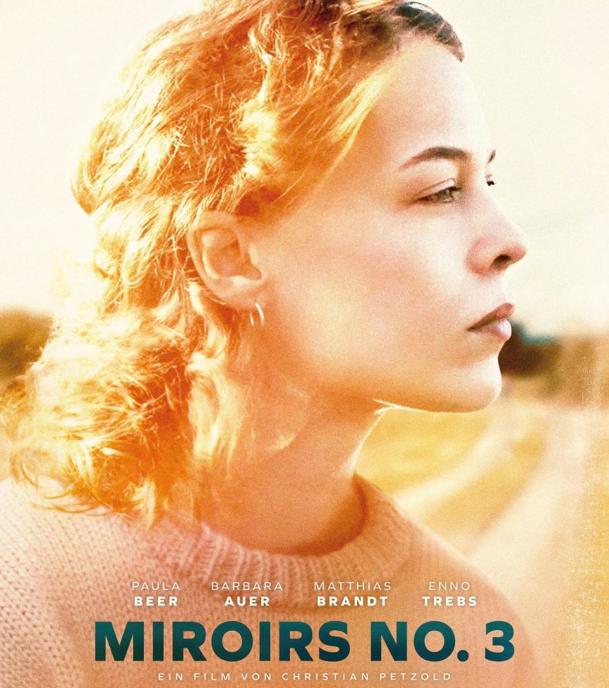 MIRRORS NO. 3 – Bir Sığınak Olarak Ev Ortamının Büyüsüne Kapılmak